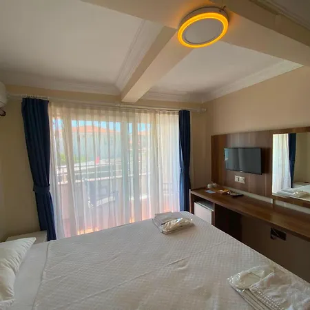Deniz Kenari & Garden Hotel Ayvacik (Canakkale)